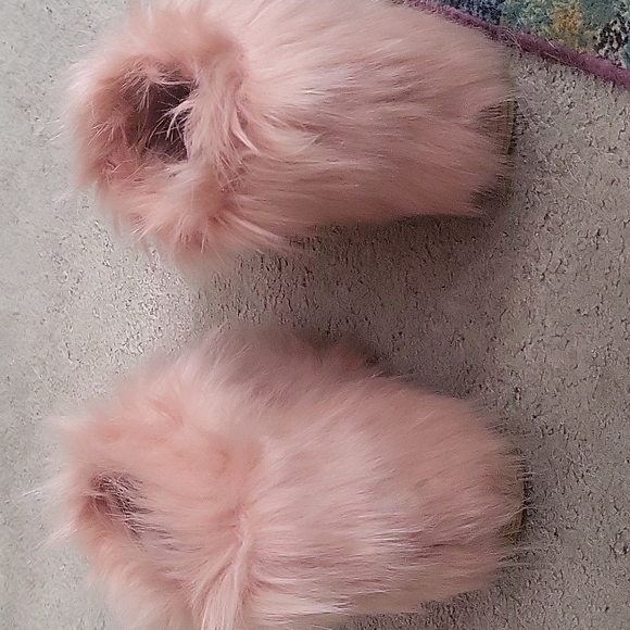 SOLD! Jeffrey Campbell Yeti Boots - Picture 3 of 4